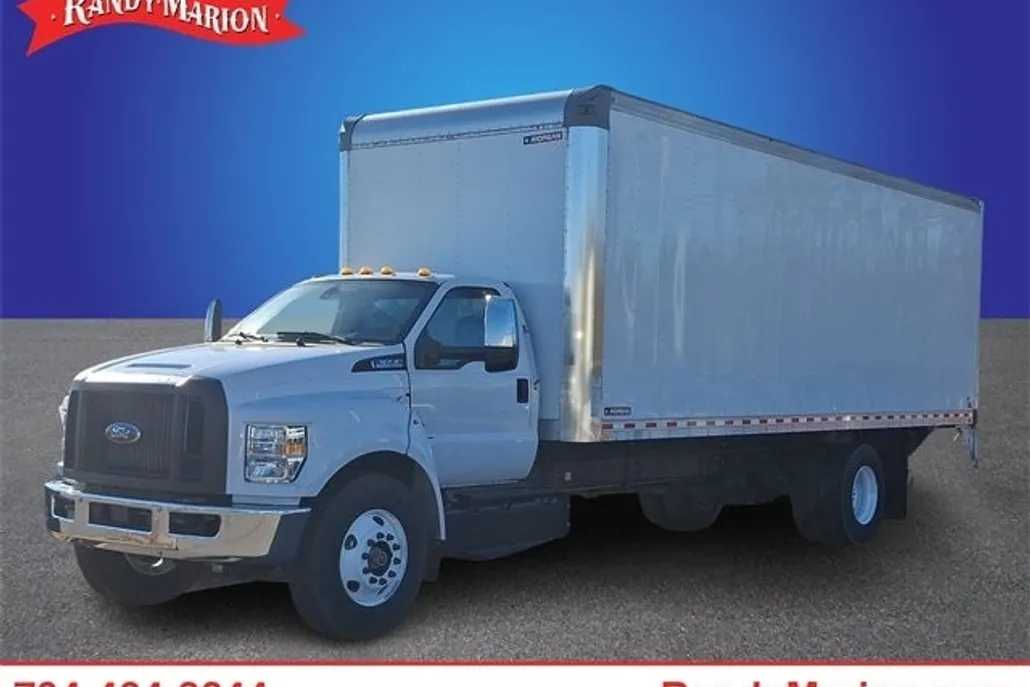 2023 Ford F-650 photo 1