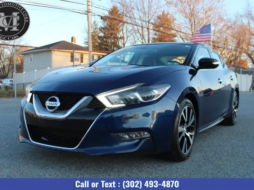 2017 Nissan Maxima Platinum photo 1