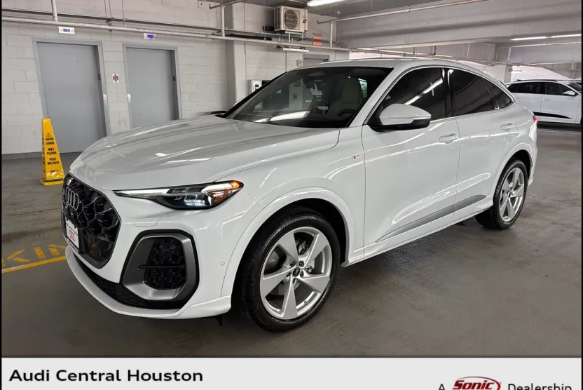 2025 Audi Q5 Premium Prestige photo 1
