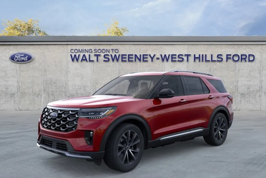 2025 Ford Explorer Platinum photo 1