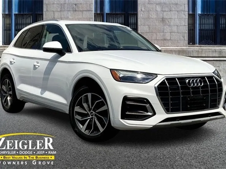 2021 Audi Q5 45 Premium photo 1