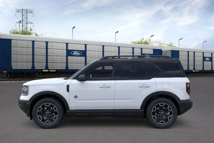 2025 Ford Bronco Sport Outer Banks photo 1