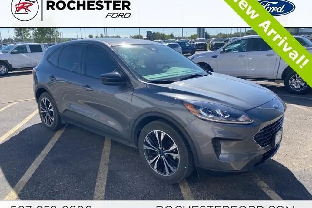 2022 Ford Escape SE photo 1