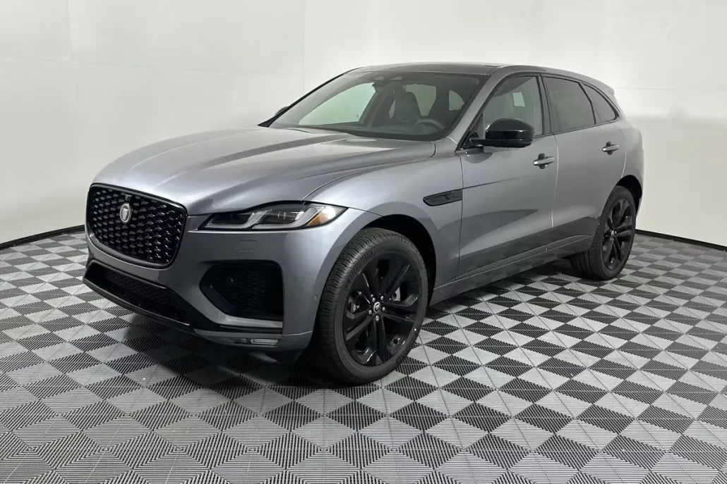 2026 Jaguar F-PACE P250 R-Dynamic S photo 1