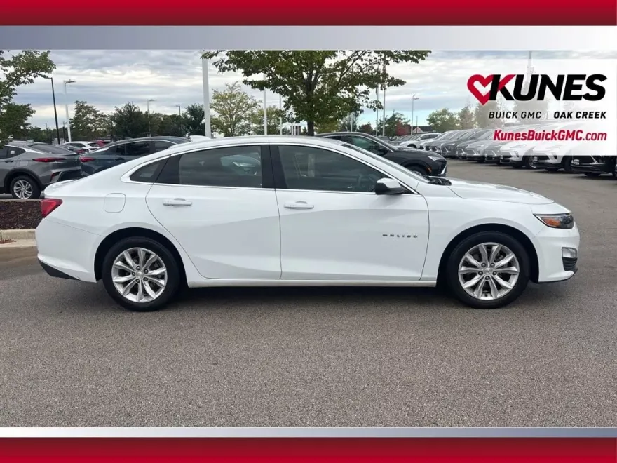 2023 Chevrolet Malibu 1LT photo 1