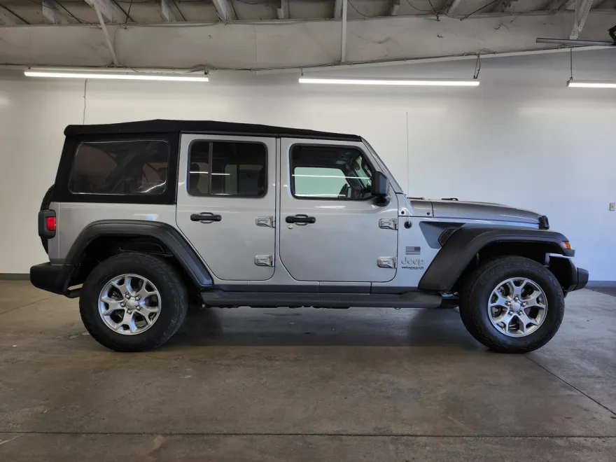 2020 Jeep Wrangler Unlimited Sport Freedom photo 1