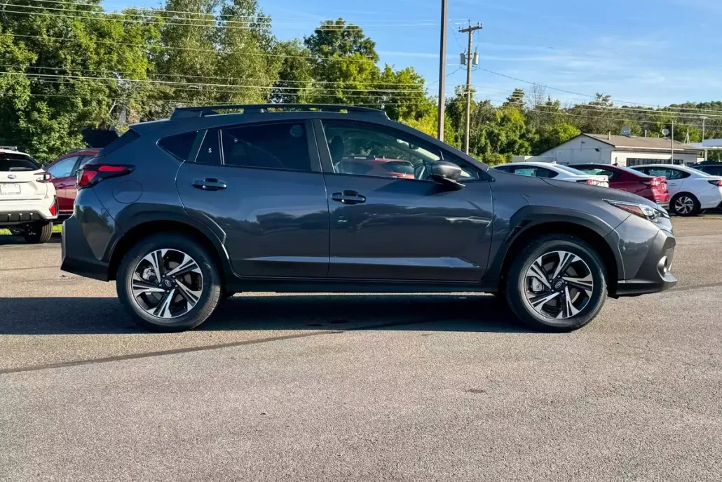 2025 Subaru Crosstrek Premium photo 1