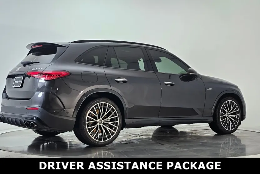 2024 Mercedes Benz GLC AMG 43 4MATIC photo 1