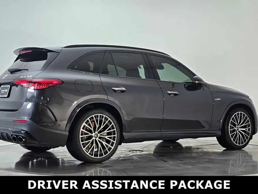 2024 Mercedes Benz GLC AMG 43 4MATIC photo 1