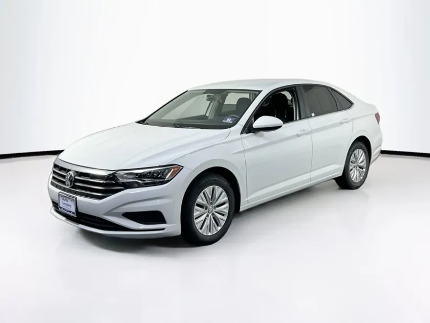 2019 Volkswagen Jetta S photo 1