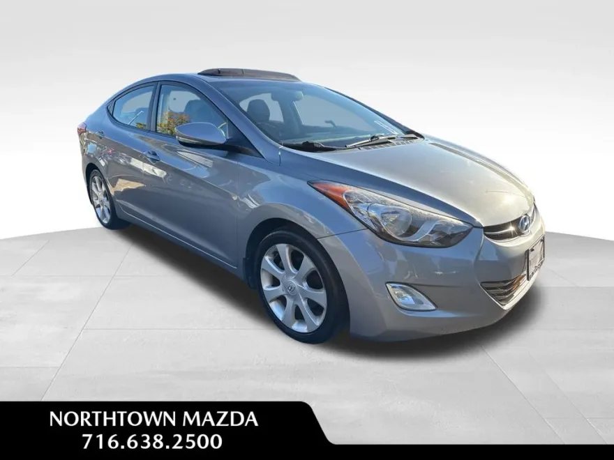 2012 Hyundai Elantra Limited photo 1