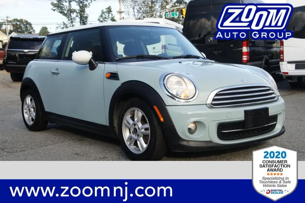 2013 Mini Cooper Hardtop photo 1
