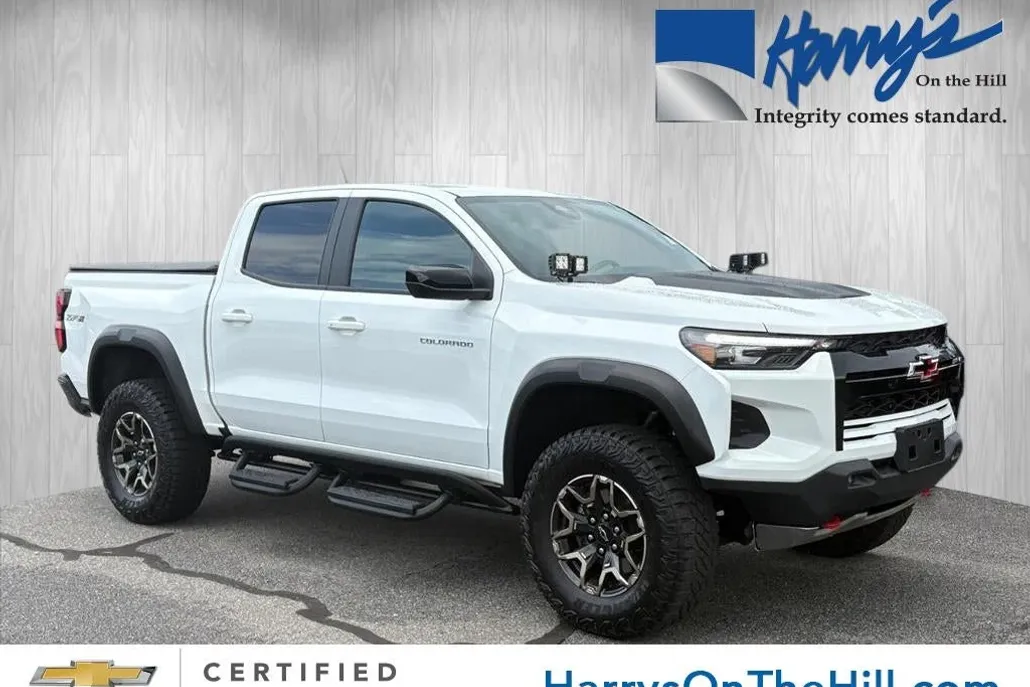 2024 Chevrolet Colorado ZR2 photo 1