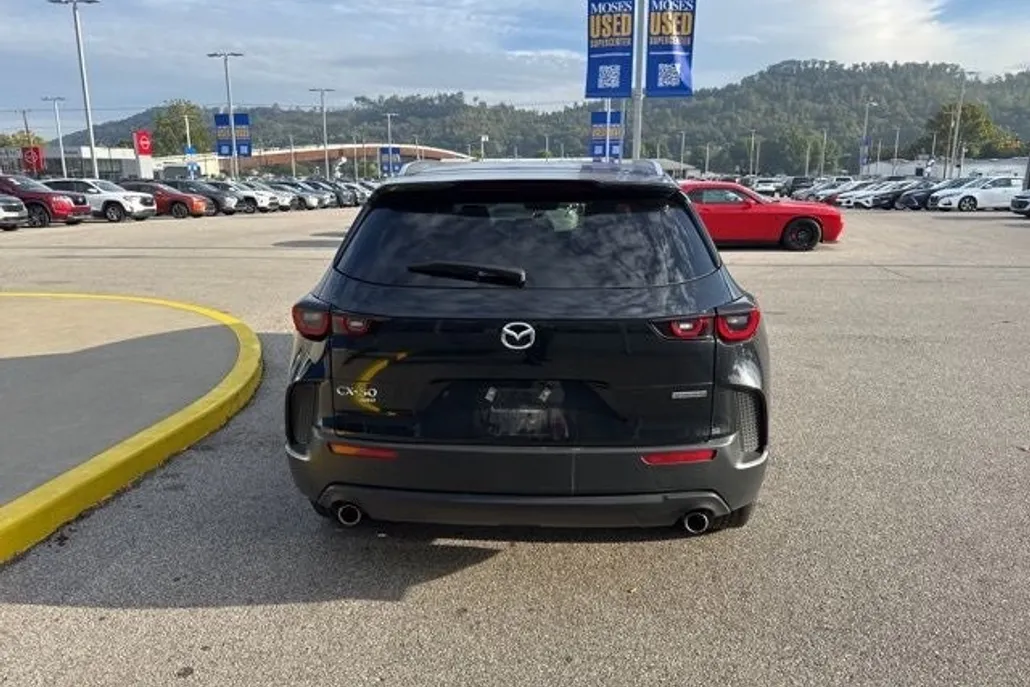 2025 Mazda CX-50 2.5 S Preferred photo 1