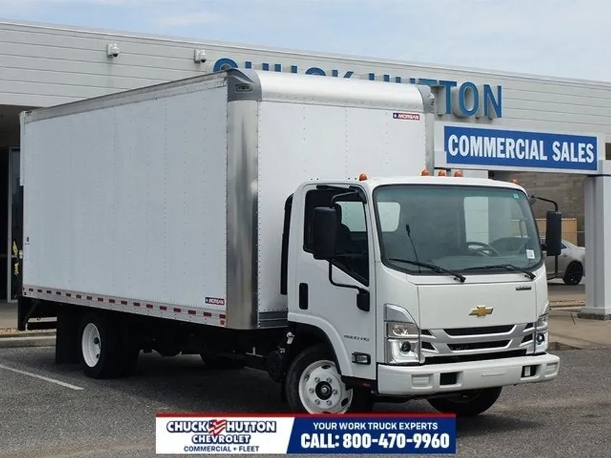 2024 Chevrolet Silverado 4500HD photo 1