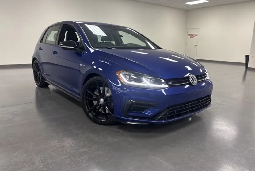 2019 Volkswagen Golf R 4Motion photo 1