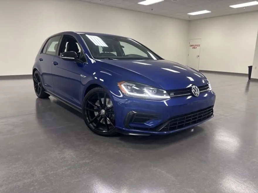 2019 Volkswagen Golf R 4Motion photo 1