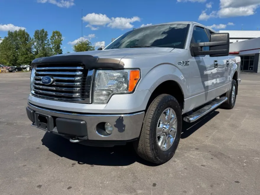 2011 Ford F-150 XLT photo 1