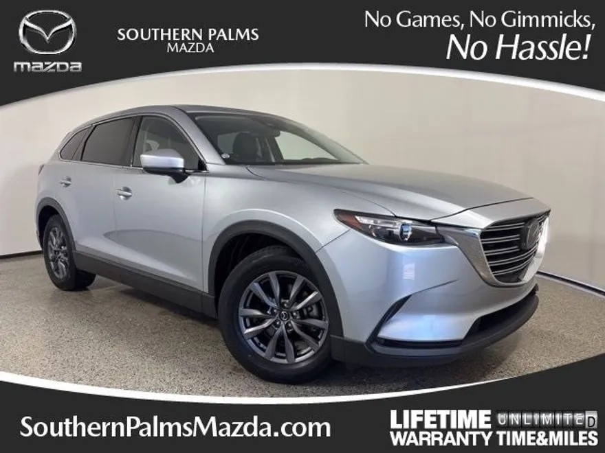 2023 Mazda CX-9 Touring photo 1