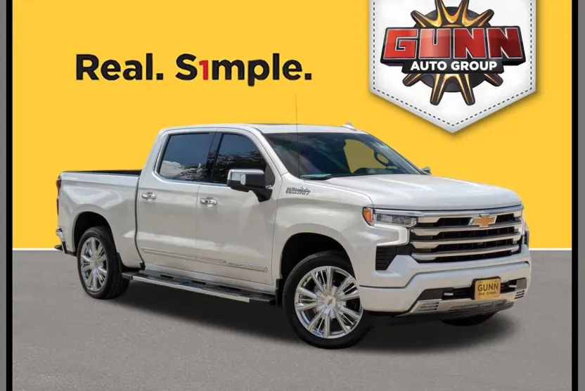 2024 Chevrolet Silverado 1500 High Country photo 1