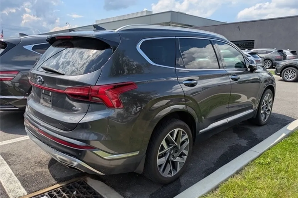 2022 Hyundai Santa Fe Calligraphy photo 1