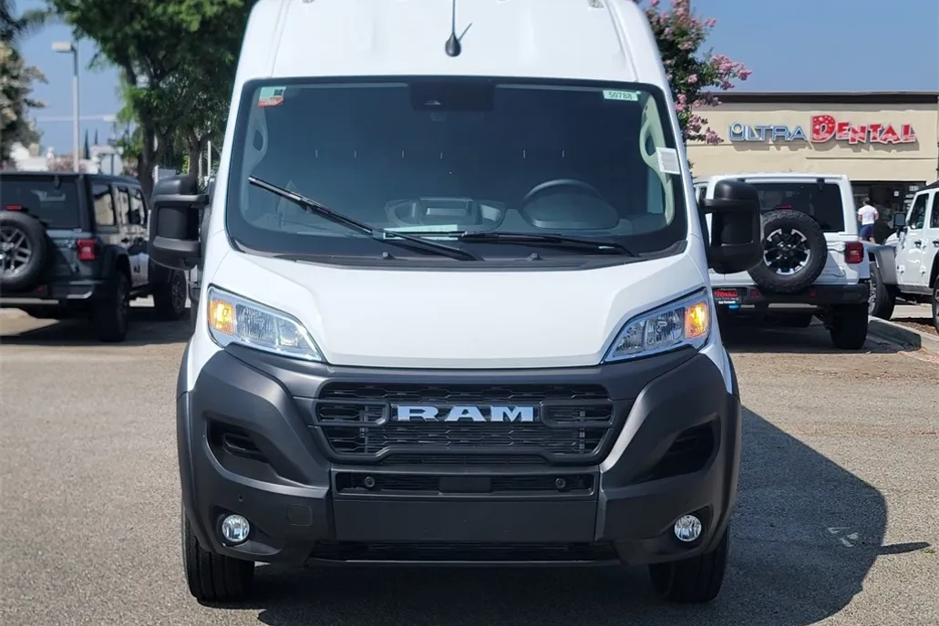 2025 Ram ProMaster 3500 photo 1