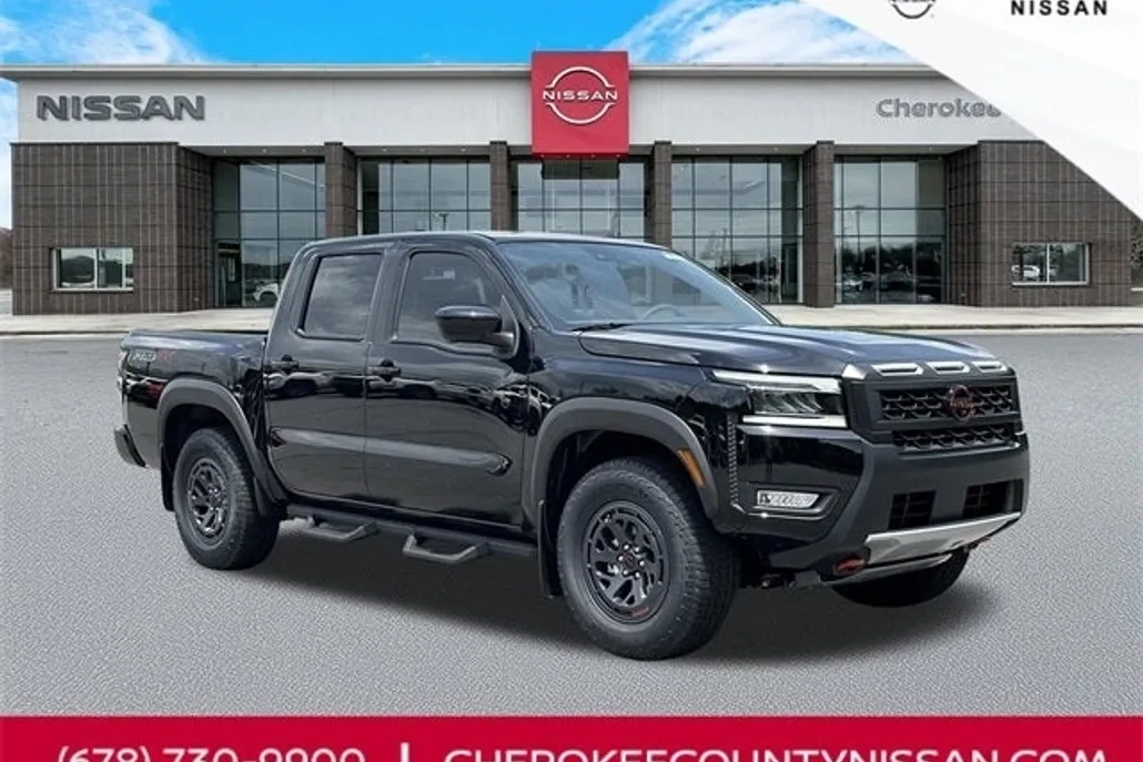 2025 Nissan Frontier PRO-4X photo 1