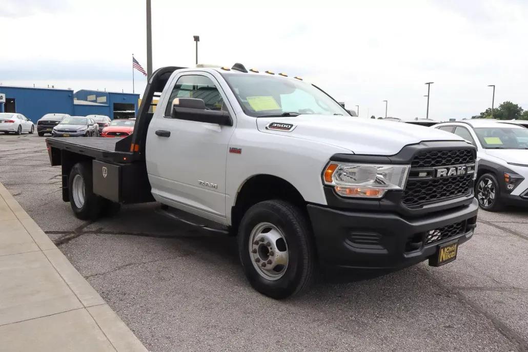 2020 Ram 3500 Tradesman photo 1