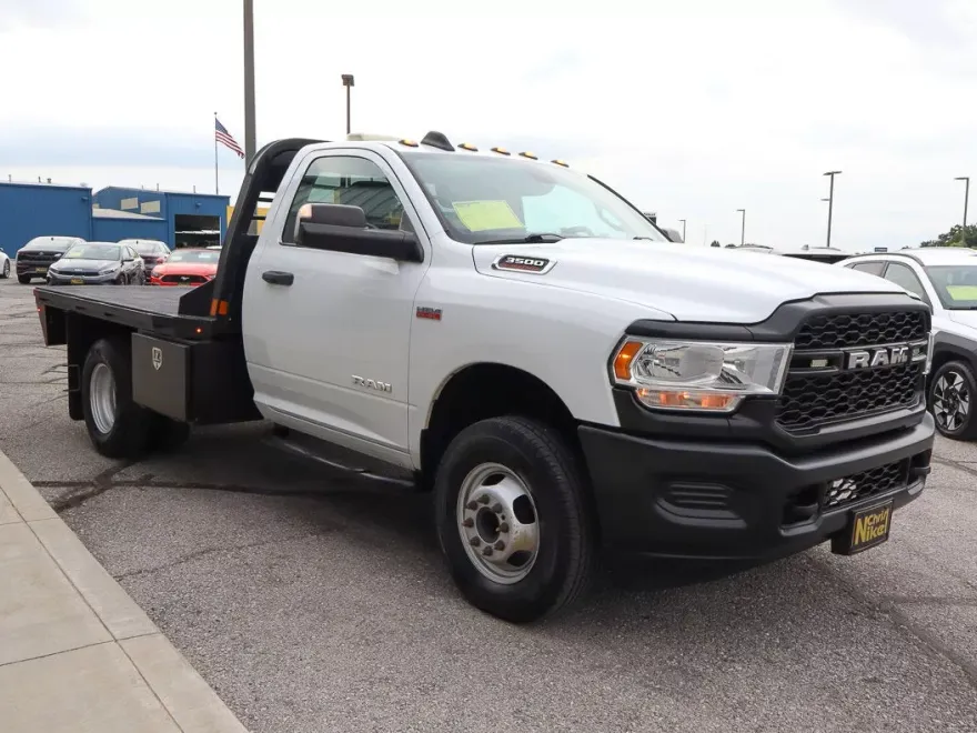2020 Ram 3500 Tradesman photo 1
