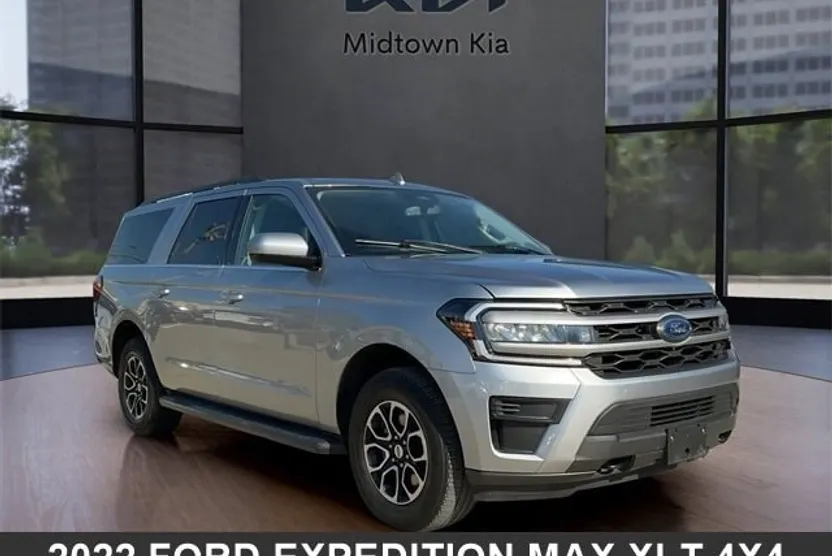 2022 Ford Expedition MAX XLT photo 1