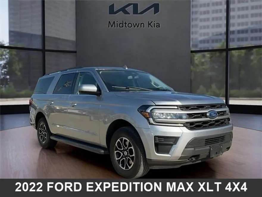 2022 Ford Expedition MAX XLT photo 1