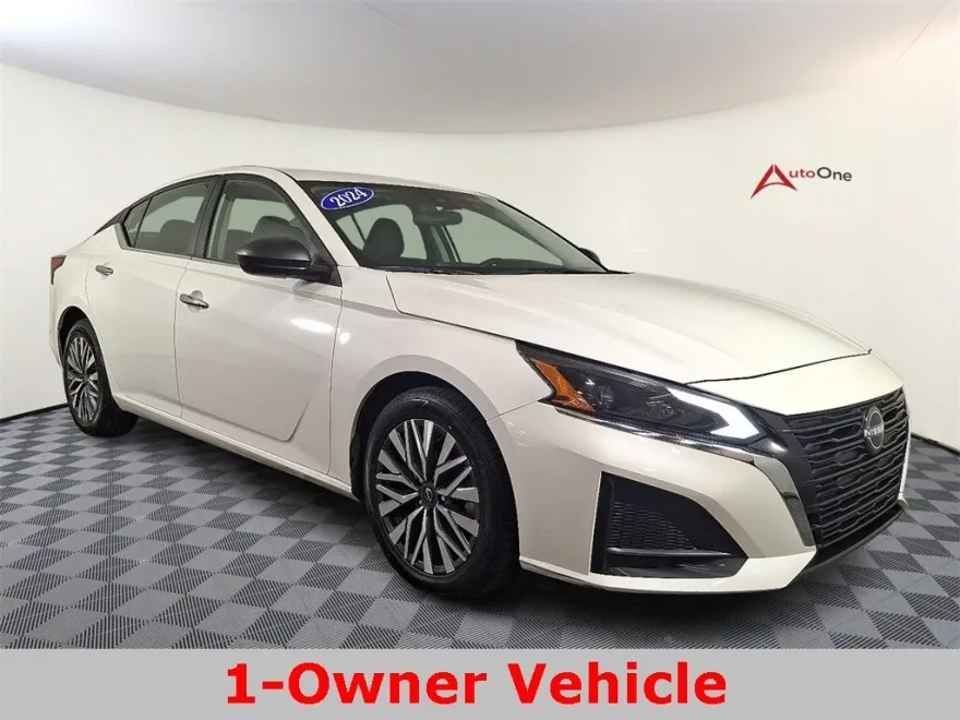 2024 Nissan Altima 2.5 SV photo 1