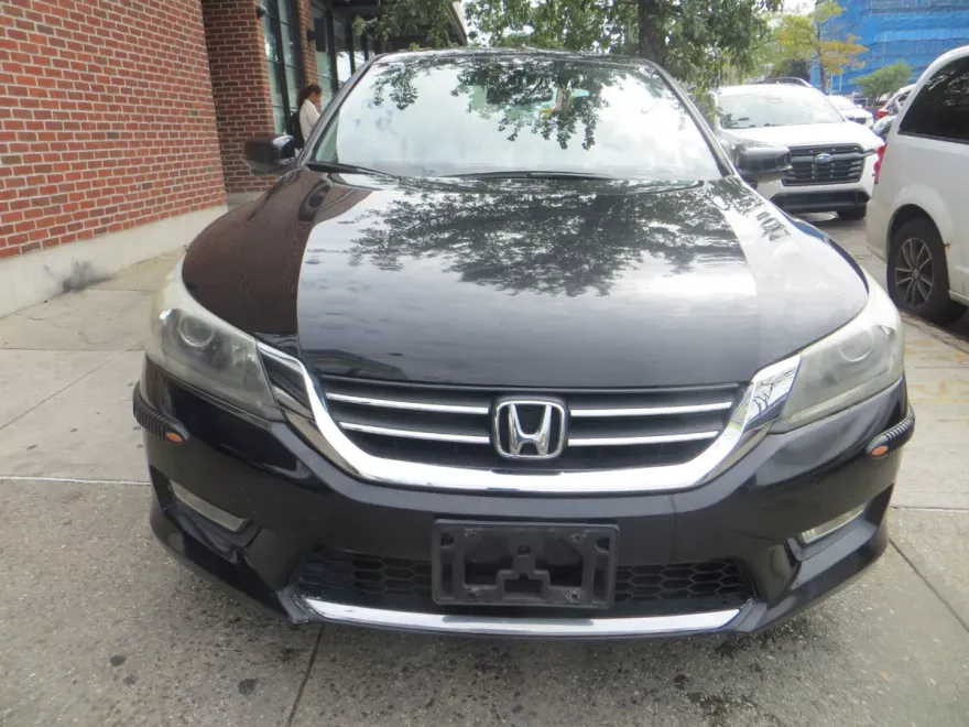 2015 Honda Accord EX-L photo 1