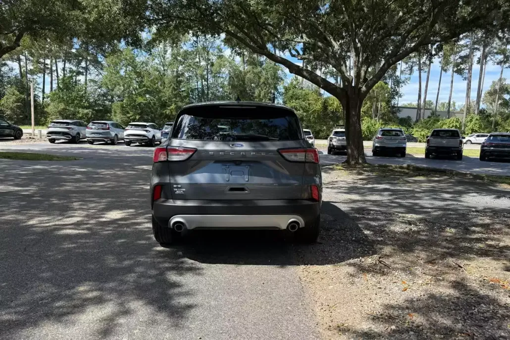 2021 Ford Escape SE photo 1