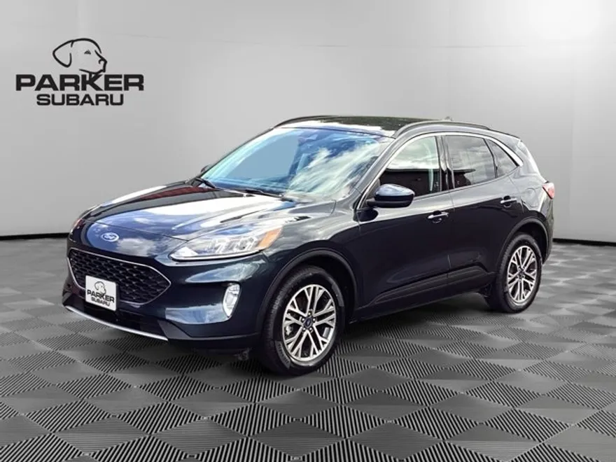 2022 Ford Escape SEL photo 1