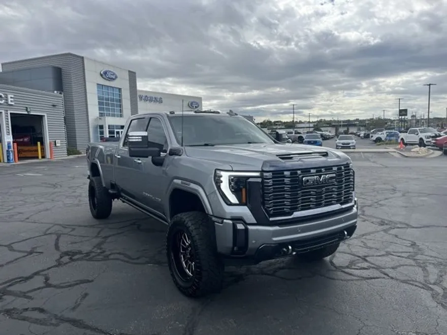 2024 Gmc Sierra 2500 HD Denali Ultimate photo 1