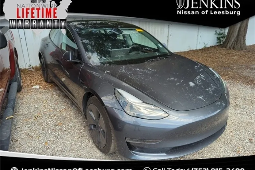 2023 Tesla Model 3 photo 1