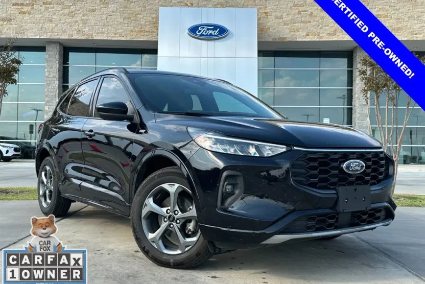 2023 Ford Escape ST-Line Select photo 1
