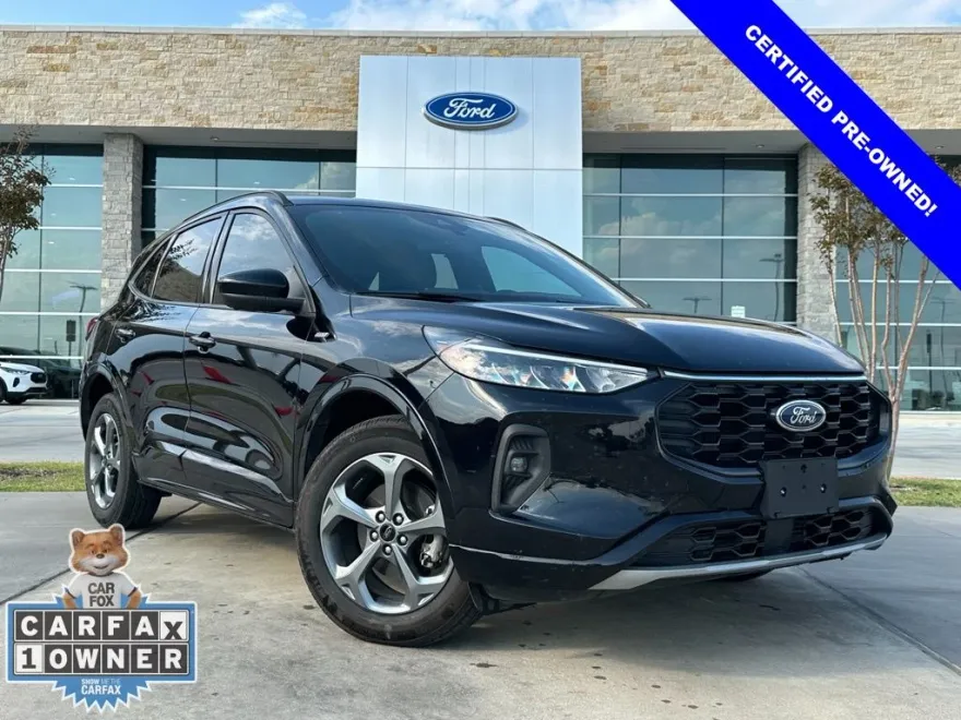 2023 Ford Escape ST-Line Select photo 1