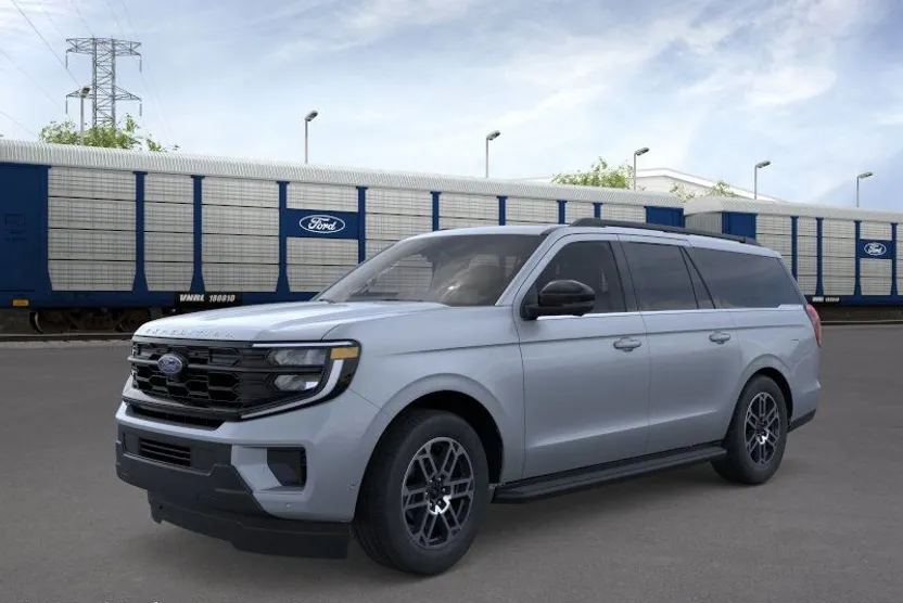 2025 Ford Expedition MAX photo 1