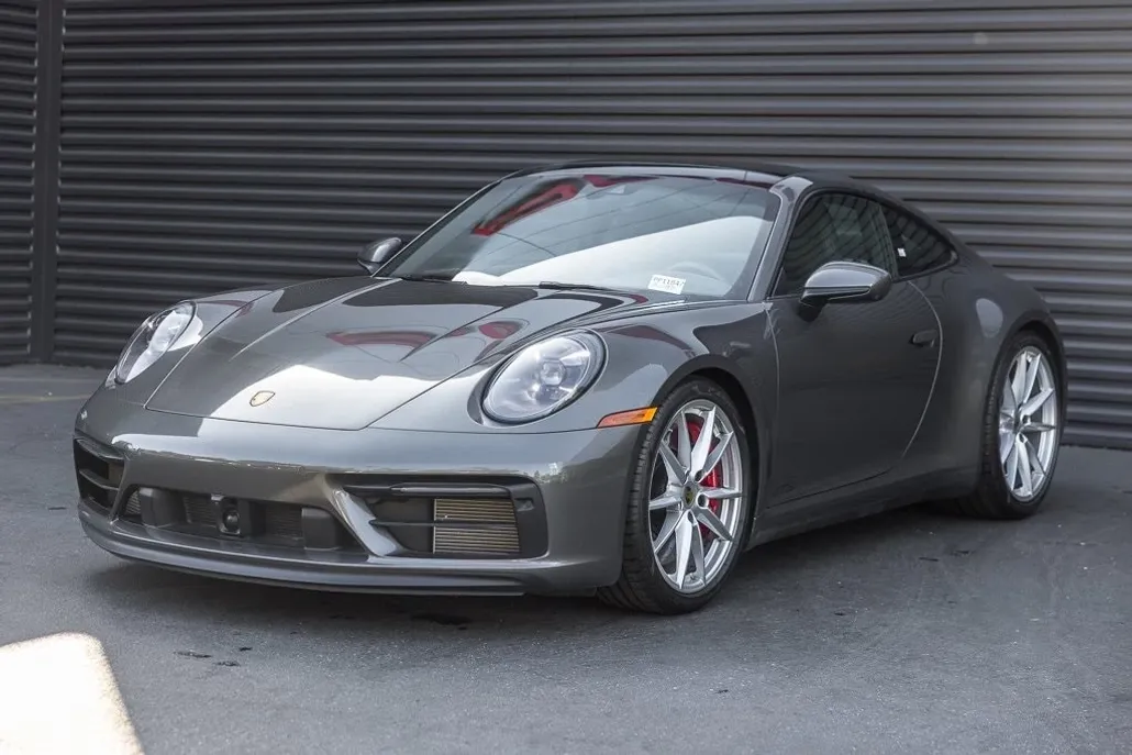 2024 Porsche 911 4S 4 GTS photo 1