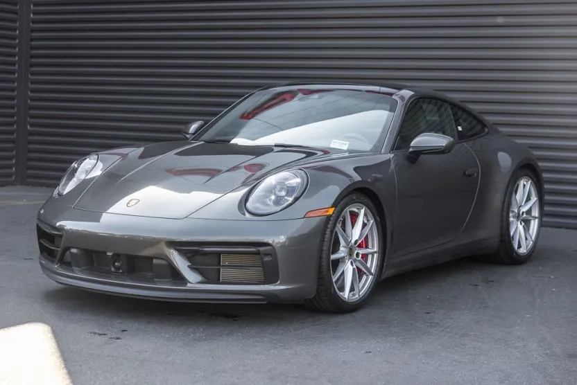 2024 Porsche 911 4S 4 GTS photo 1