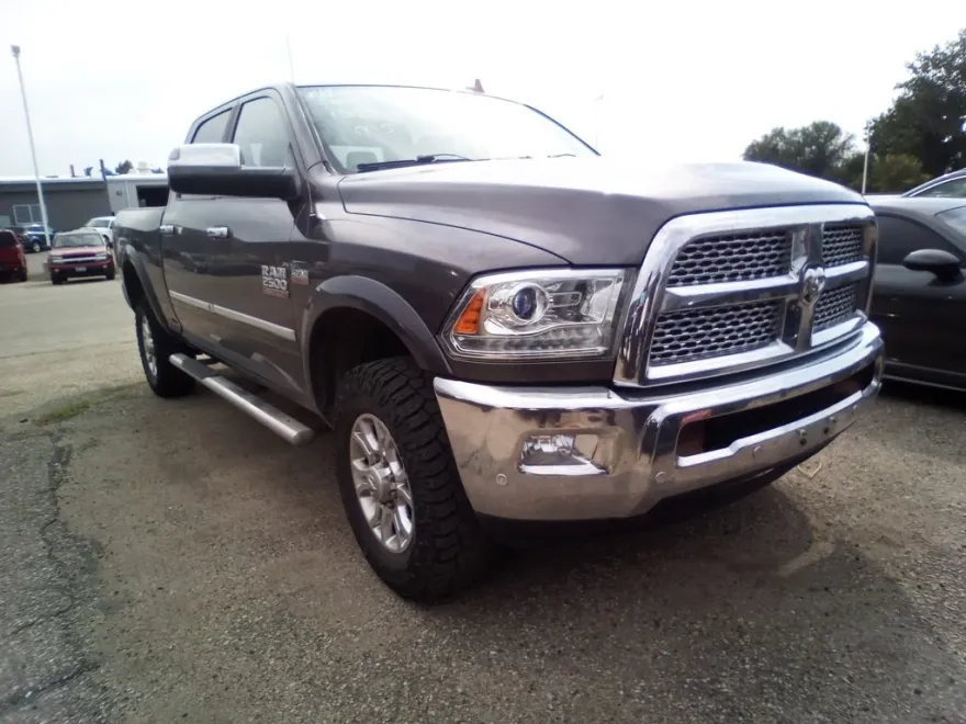 2016 Ram 2500 Laramie photo 1