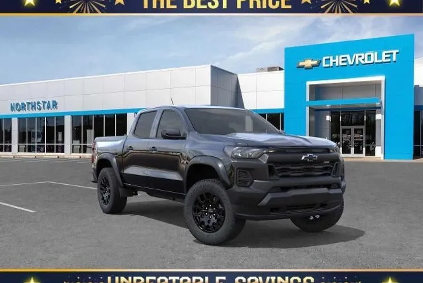 2026 Chevrolet Colorado Trail Boss photo 1