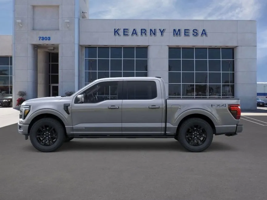 2025 Ford F-150 Platinum photo 1