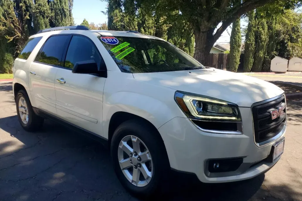 2014 Gmc Acadia SLE photo 1