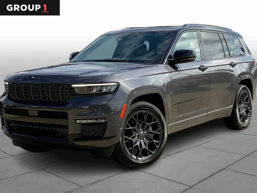 2025 Jeep Grand Cherokee L Summit photo 1