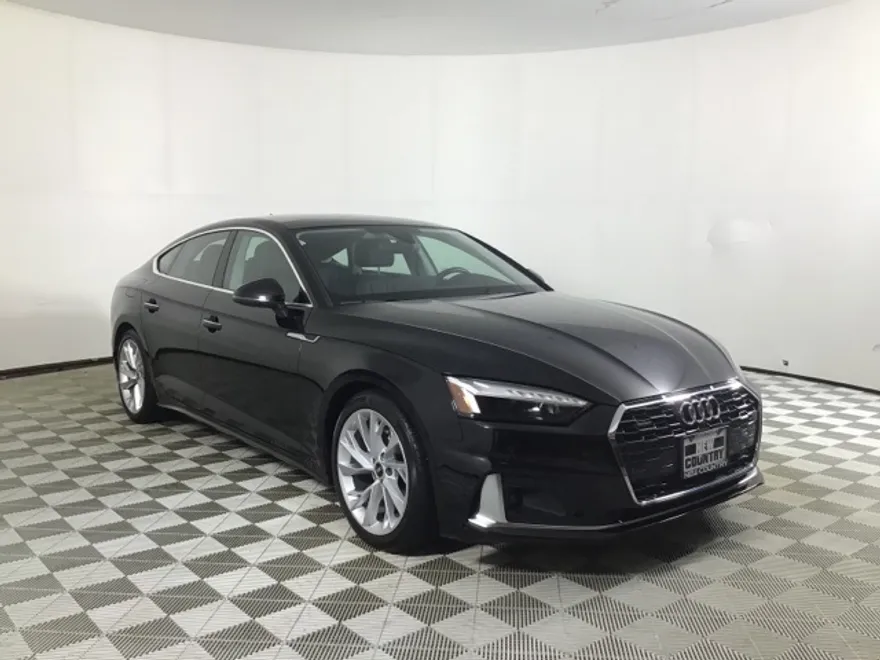 2022 Audi A5 Premium Plus Quattro photo 1