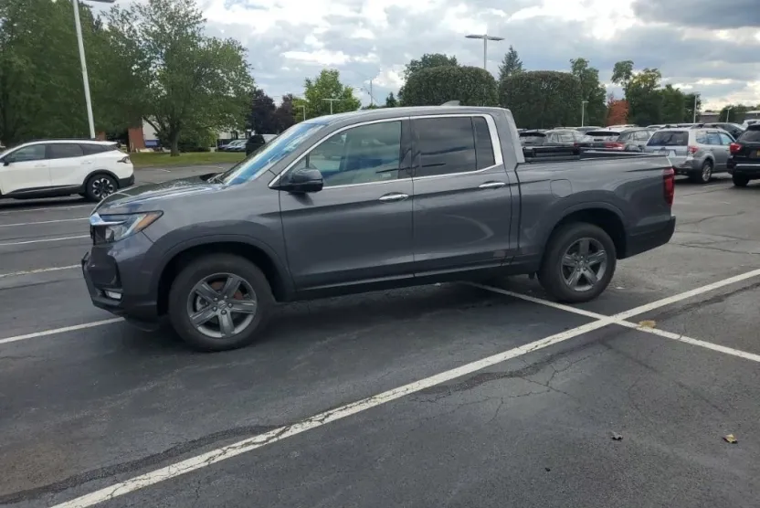 2023 Honda Ridgeline RTL-E photo 1