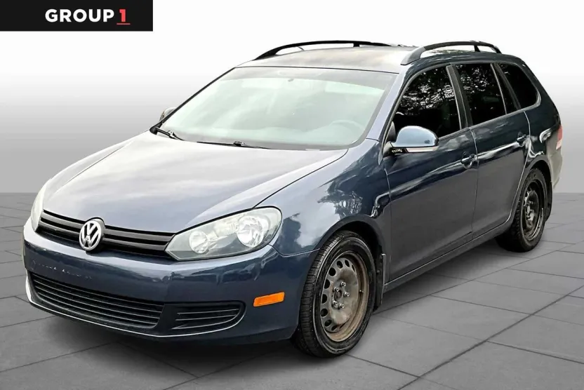 2010 Volkswagen Jetta SportWagen 2.5 S photo 1